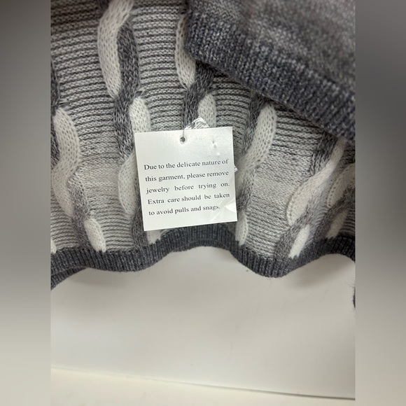 NWOT ALFRED DUNNER LIGHT DARK GRAY VINTAGE 1990s CROCHET CABLE KNITTED BEADED 1x - Picture 6 of 6